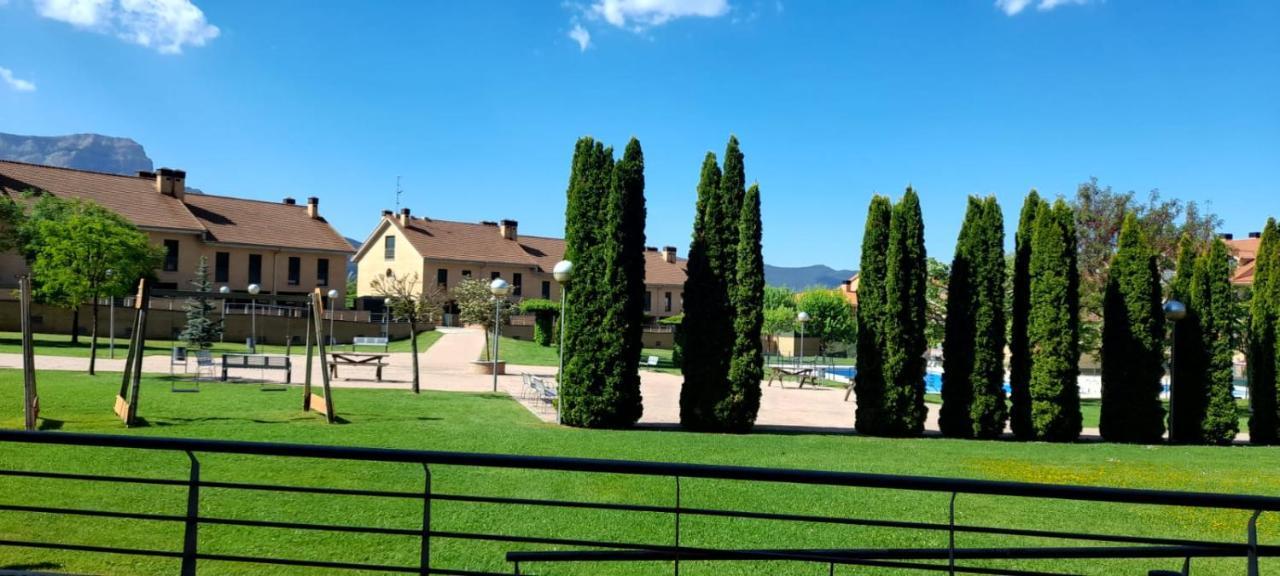 Apartamento MontePerdido Jaca Exterior foto